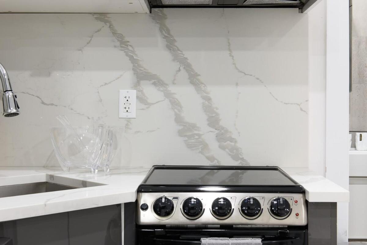 78-3b New Junior 1 Bedroom Prime Ues Wd In Unit * Nova York