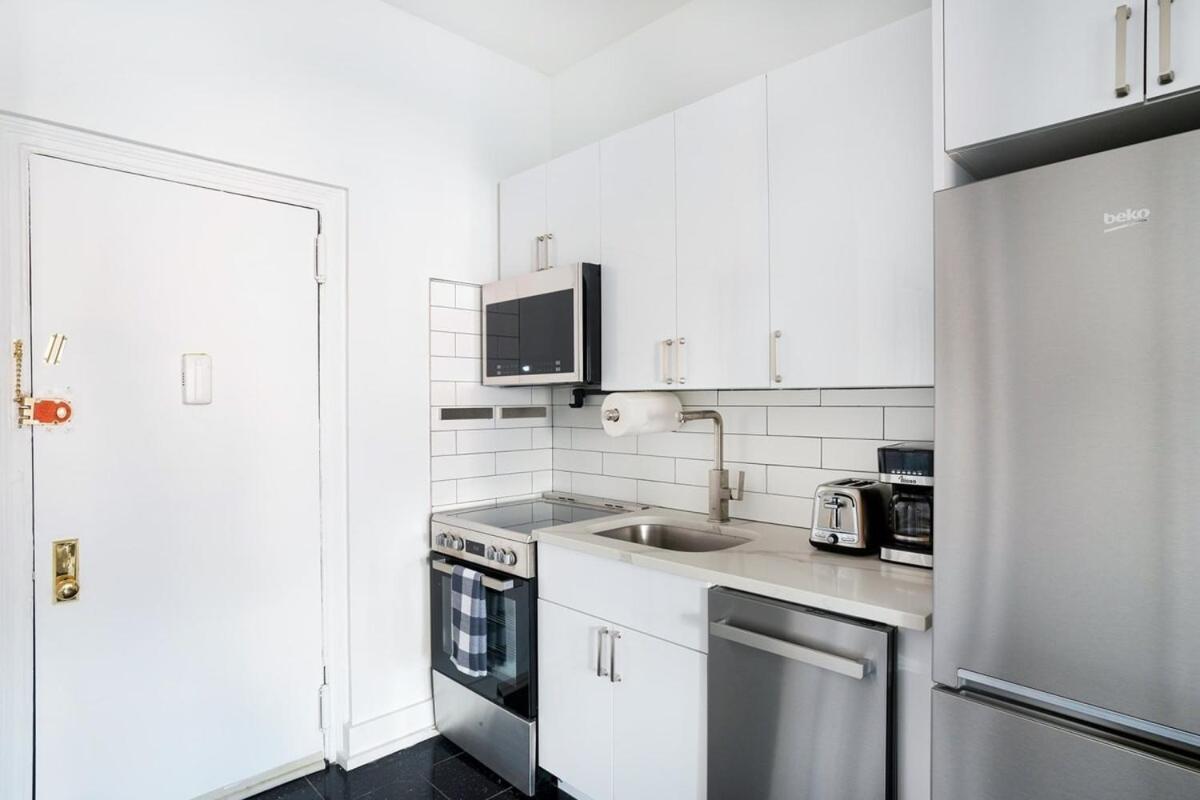 Apartamento 444-5c Newly Renovated Midtown West W&d *