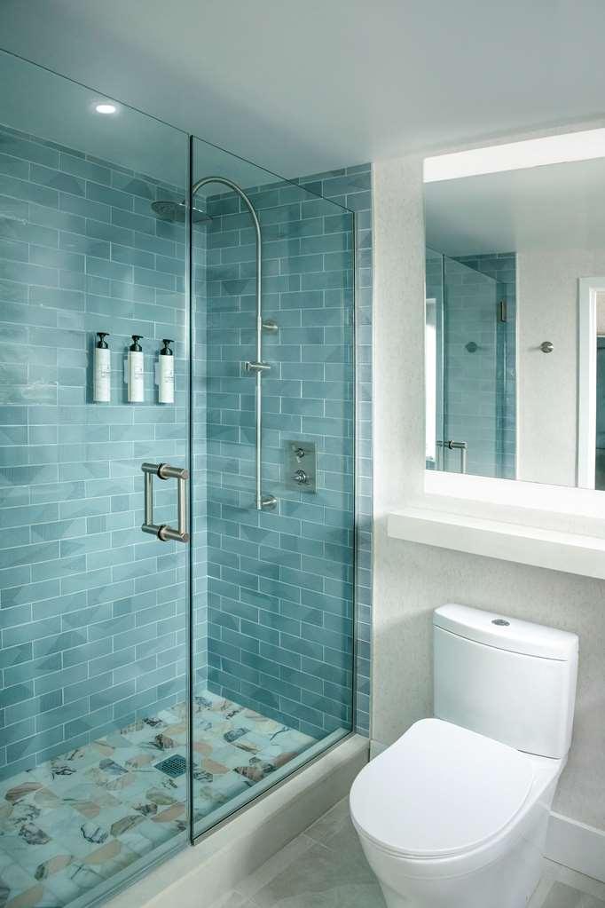 Hotel The Fifty Sonesta New York City