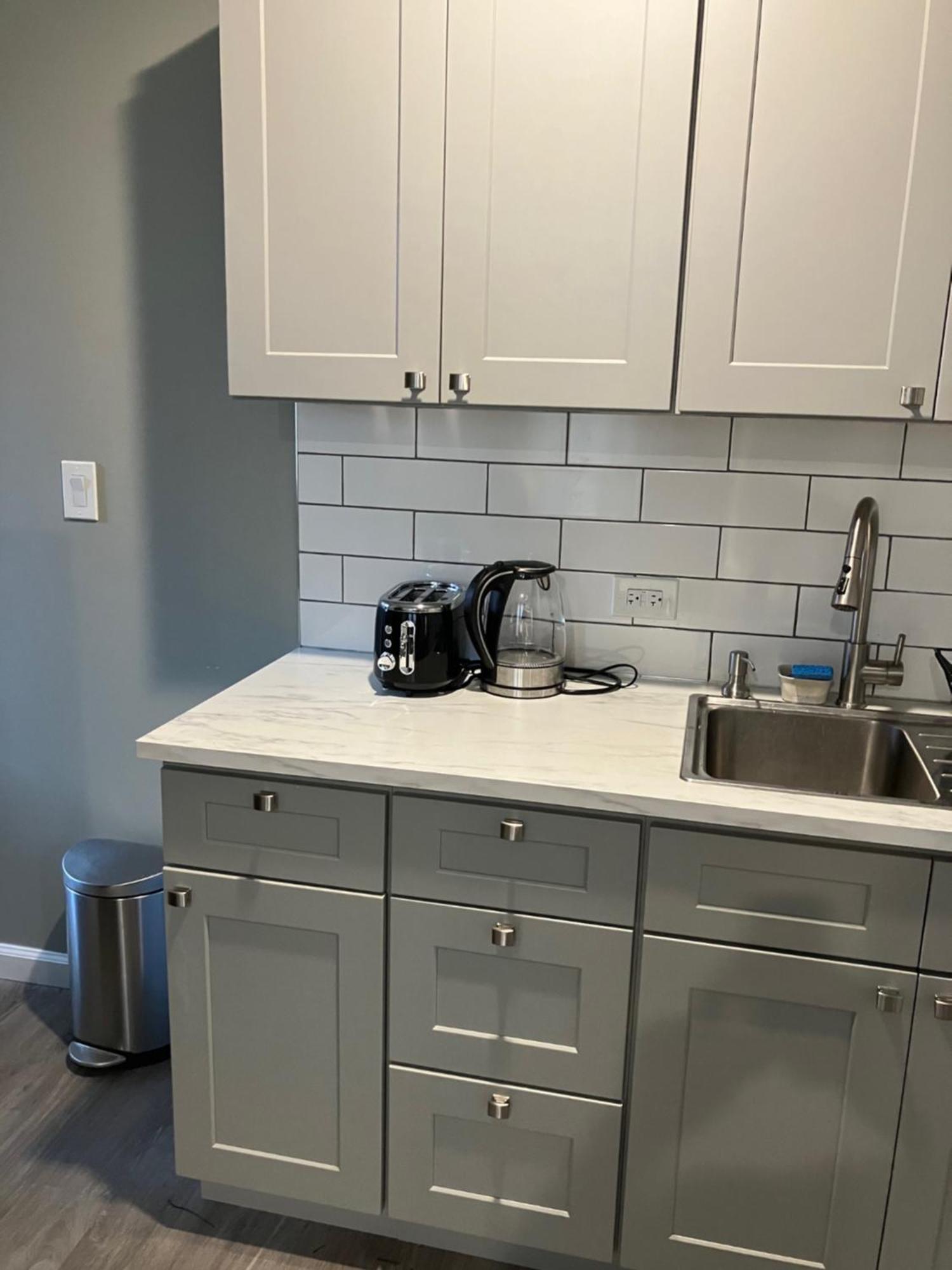 One Bedroom, Nyc 45 Min By Subway , Brooklyn, Brighton Appartement *