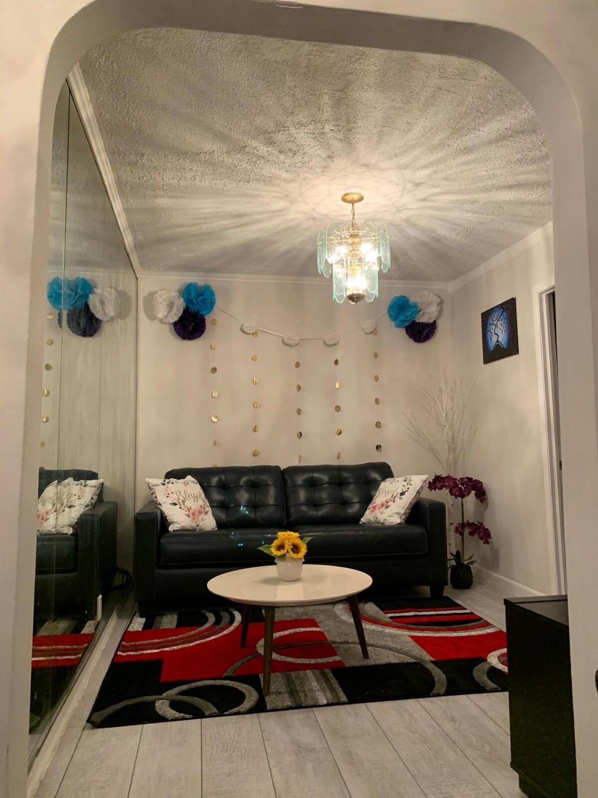 Cheerful 2 Bed In Heart Of Queens Alloggio in famiglia New York