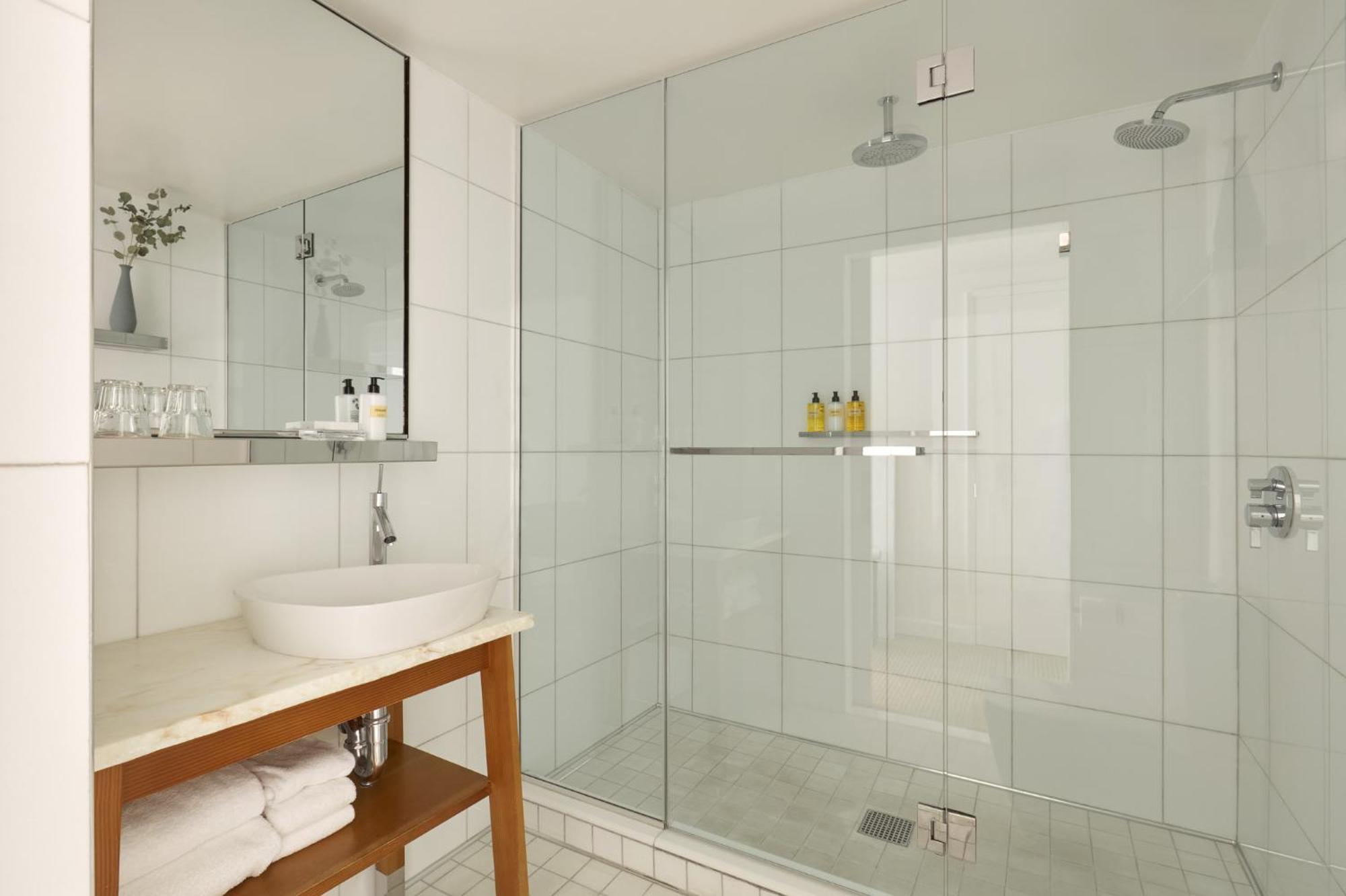 Mondrian Park Avenue Hotel 4*