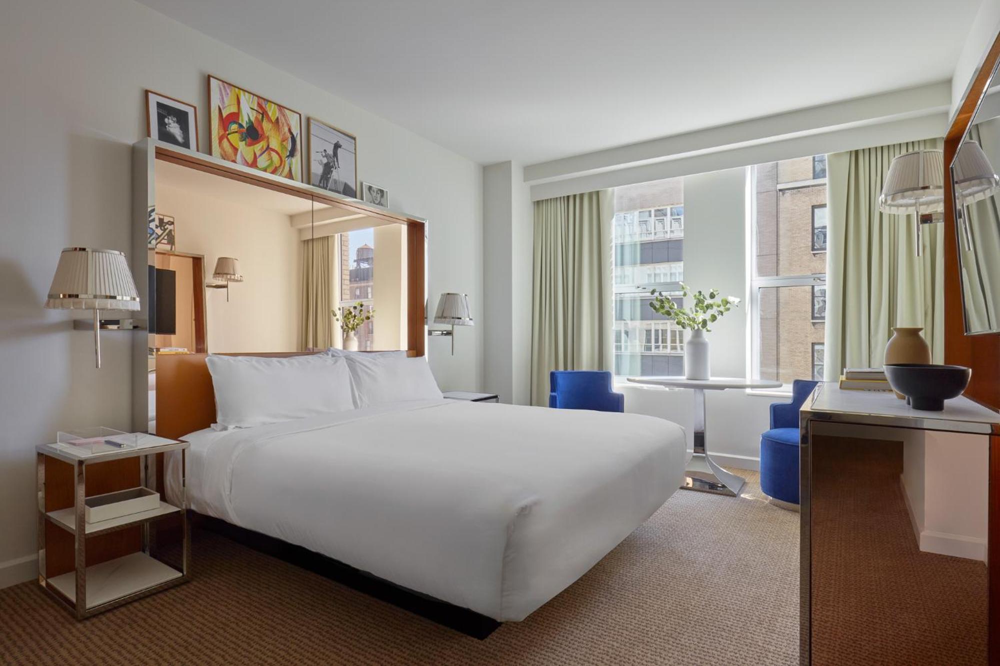 Mondrian Park Avenue Hotel