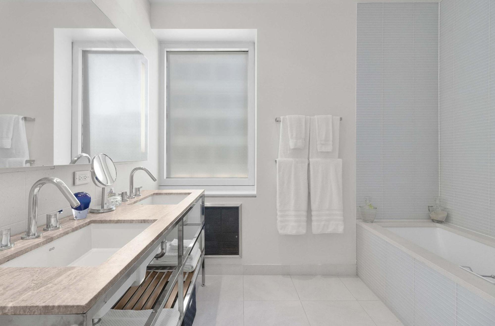 Heart Of Midtown West, Parking, Gym, Wd, Ac, Security Appartement