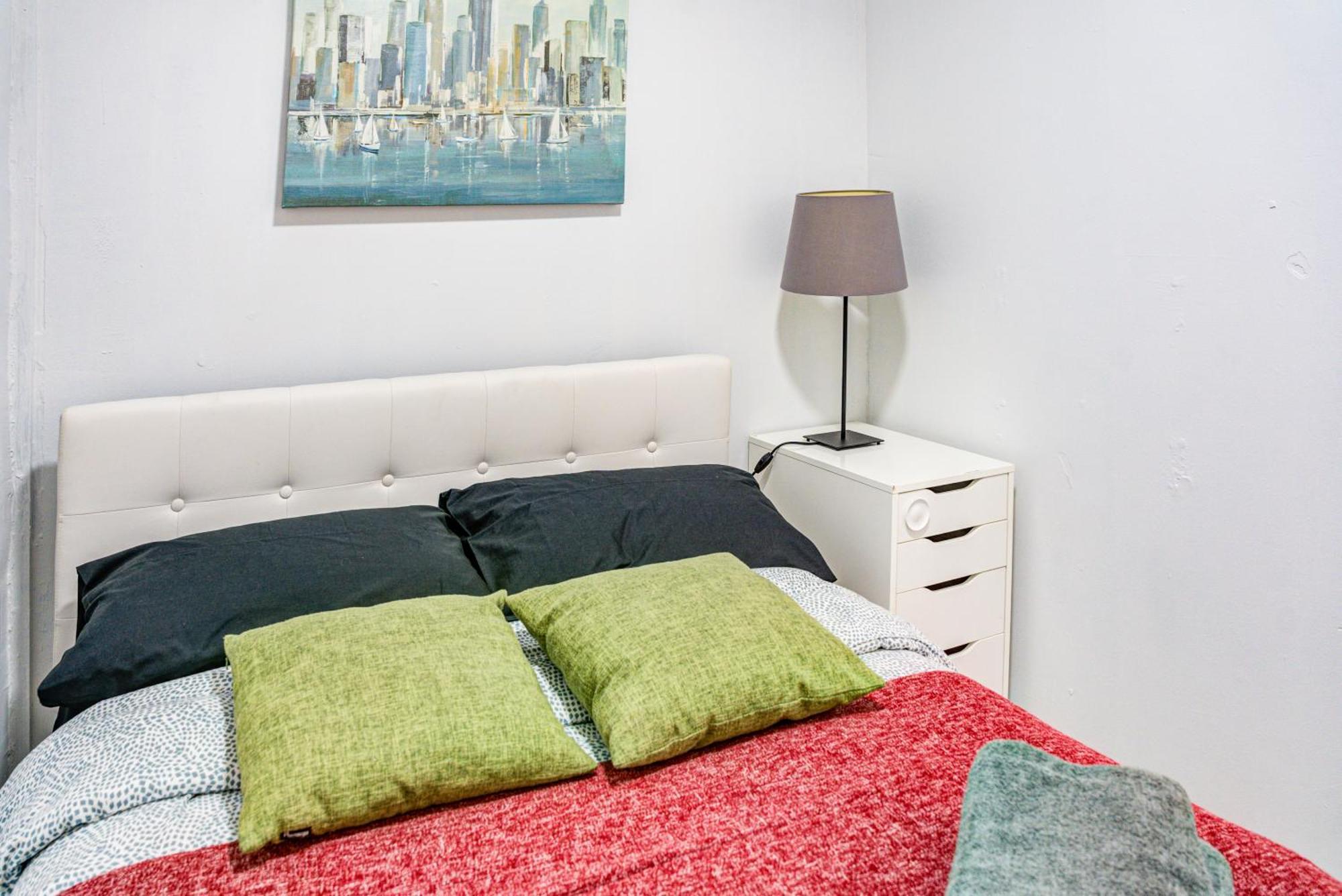 3 Bedroom Cozy Unit In Hells Kitchen Appartement New York