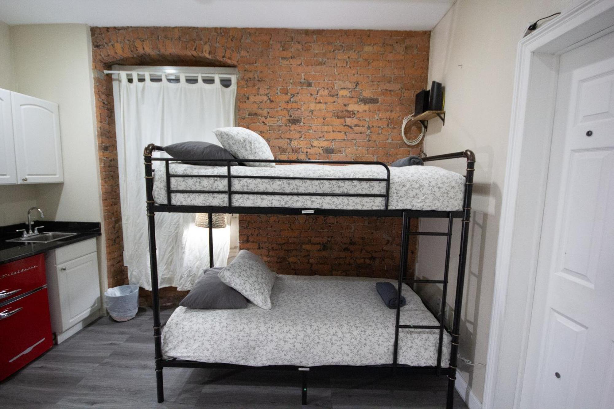 - Cozy Apartment *