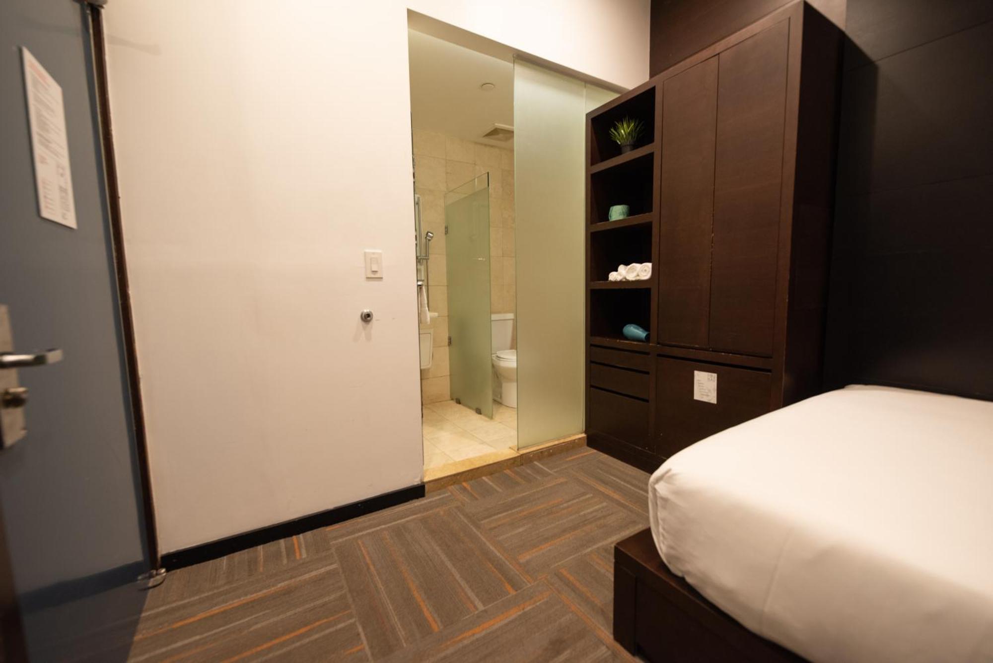 Hotel The One Boutique 3*