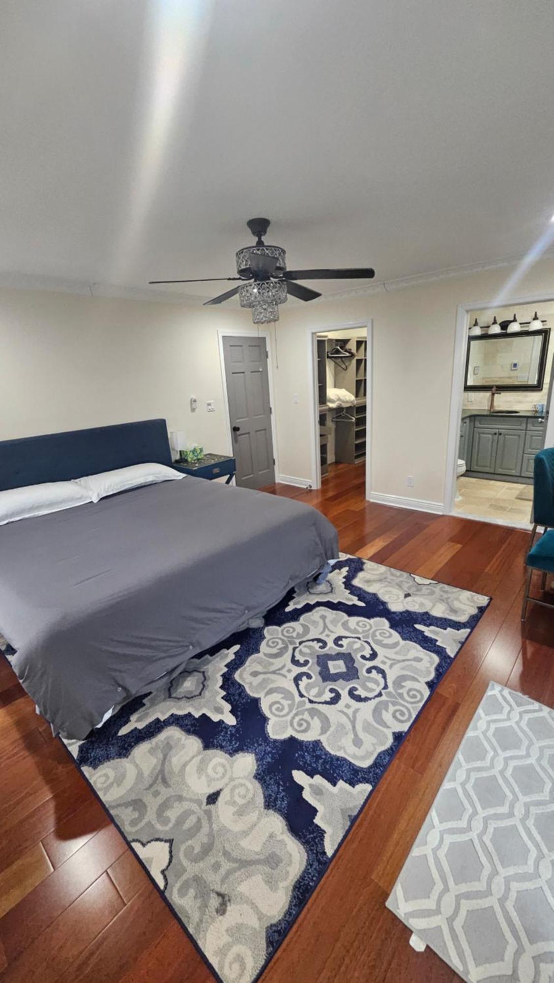 Luxury Hotel-style In Queens, Privat bolig New York