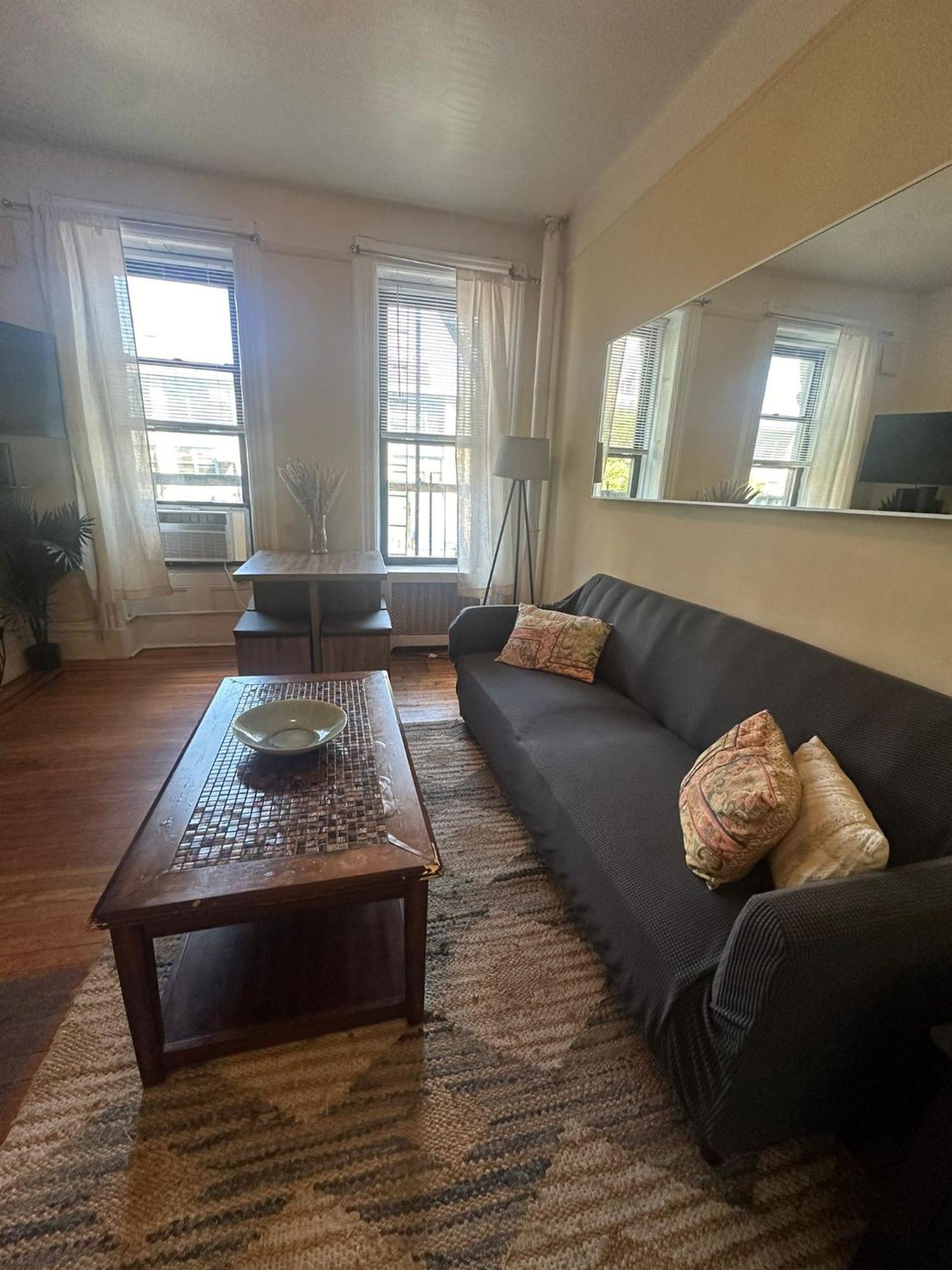 1 Bedroom Cozy Unit In Columbus Ave Nova York