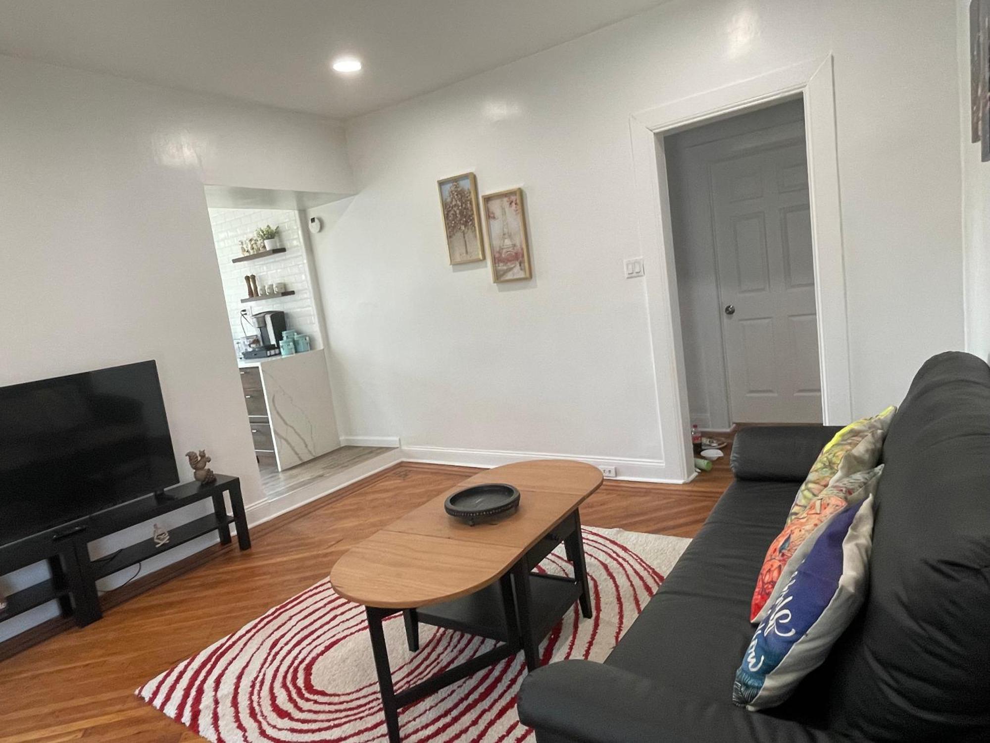 Gorgeous Victorian House!! Entire In Sam's Pousada Nova York