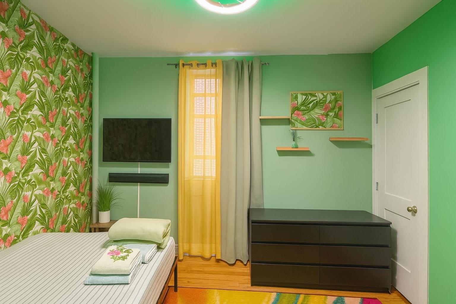 Tropical Style Room *