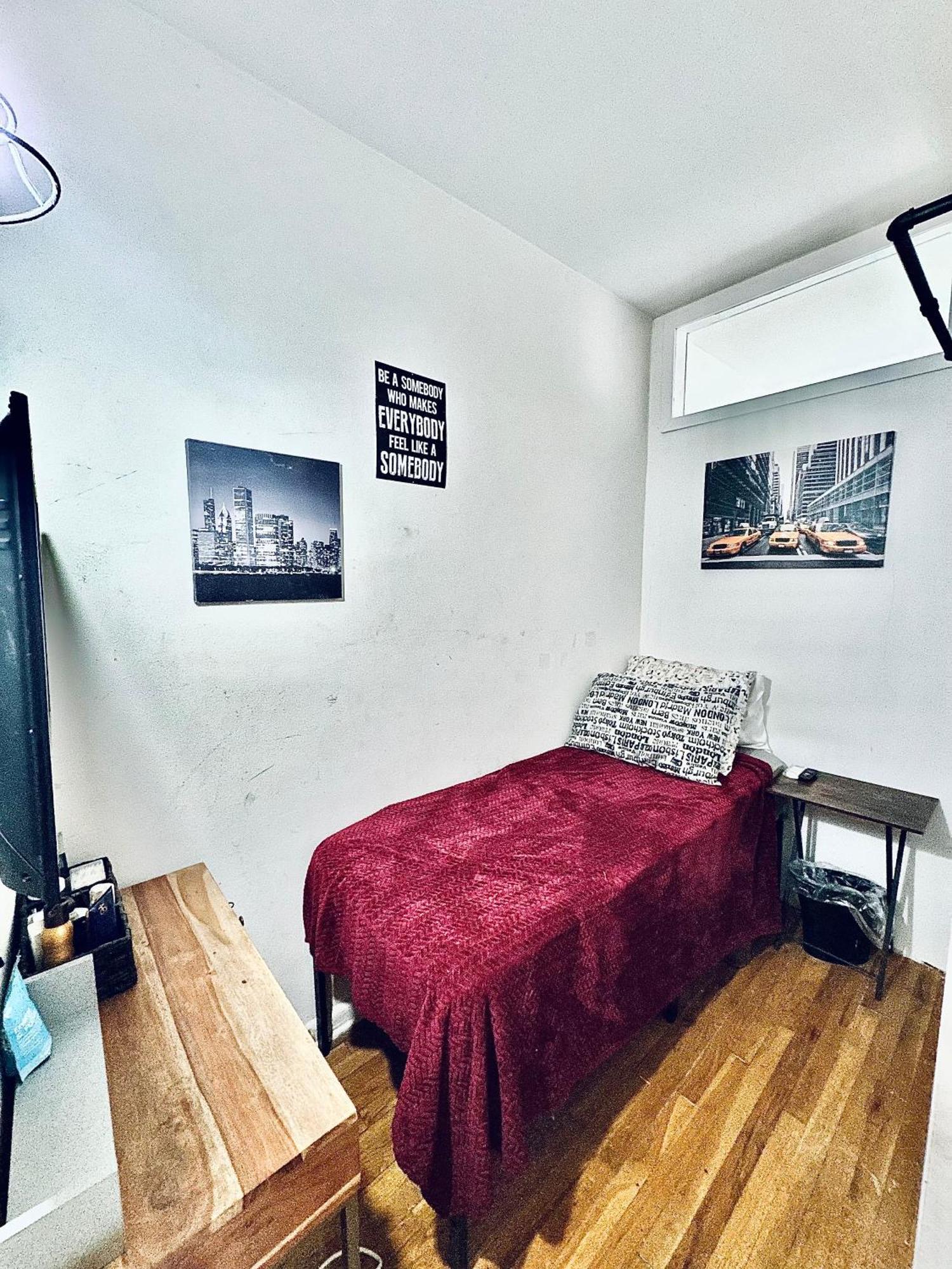 Habitación en casa particular Super Cozy For Single Person Who Cares About Location *