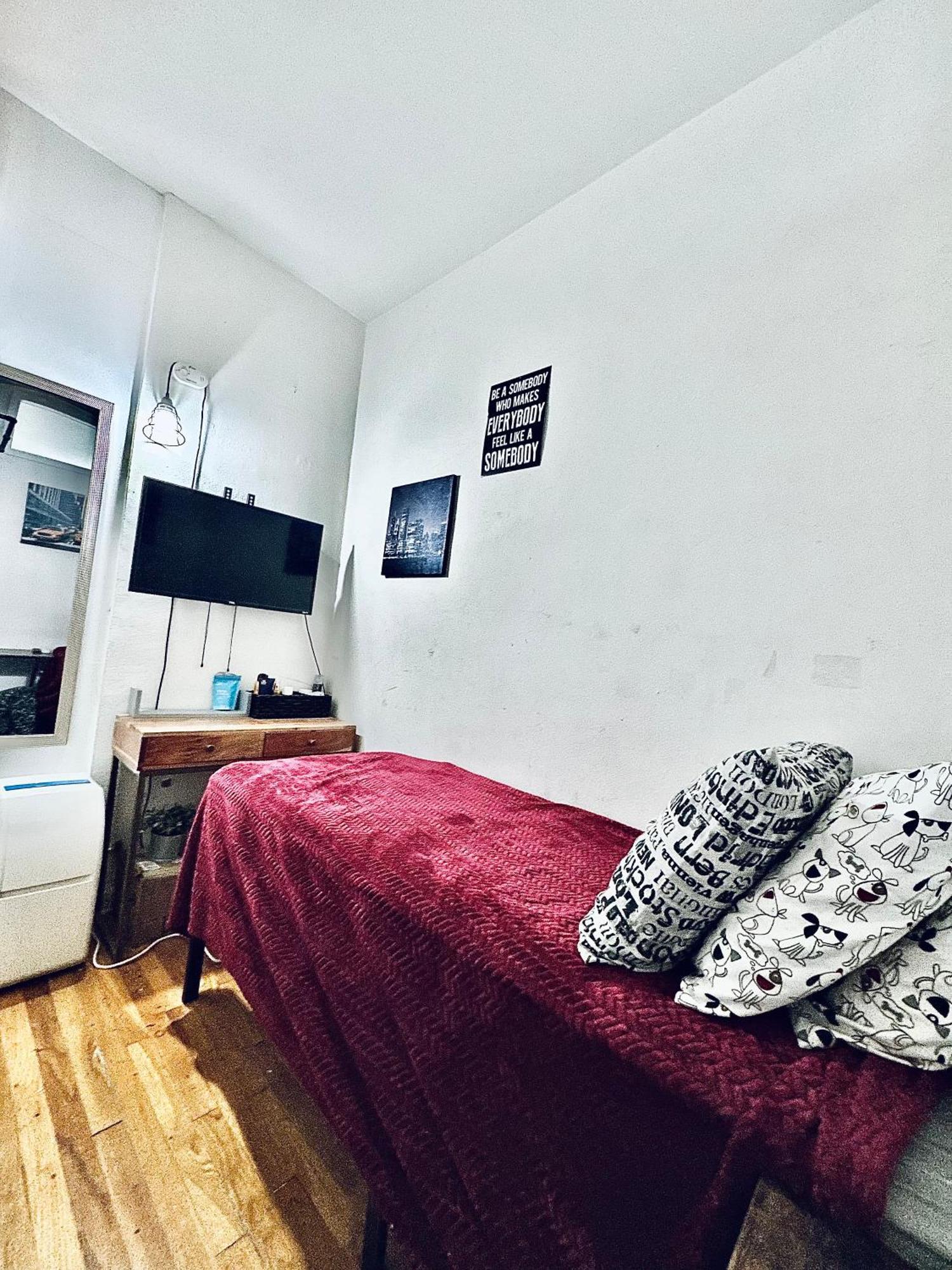 Privatunterkunft Super Cozy For Single Person Who Cares About Location