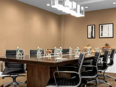 Hilton Garden New York/times Square 3* New York