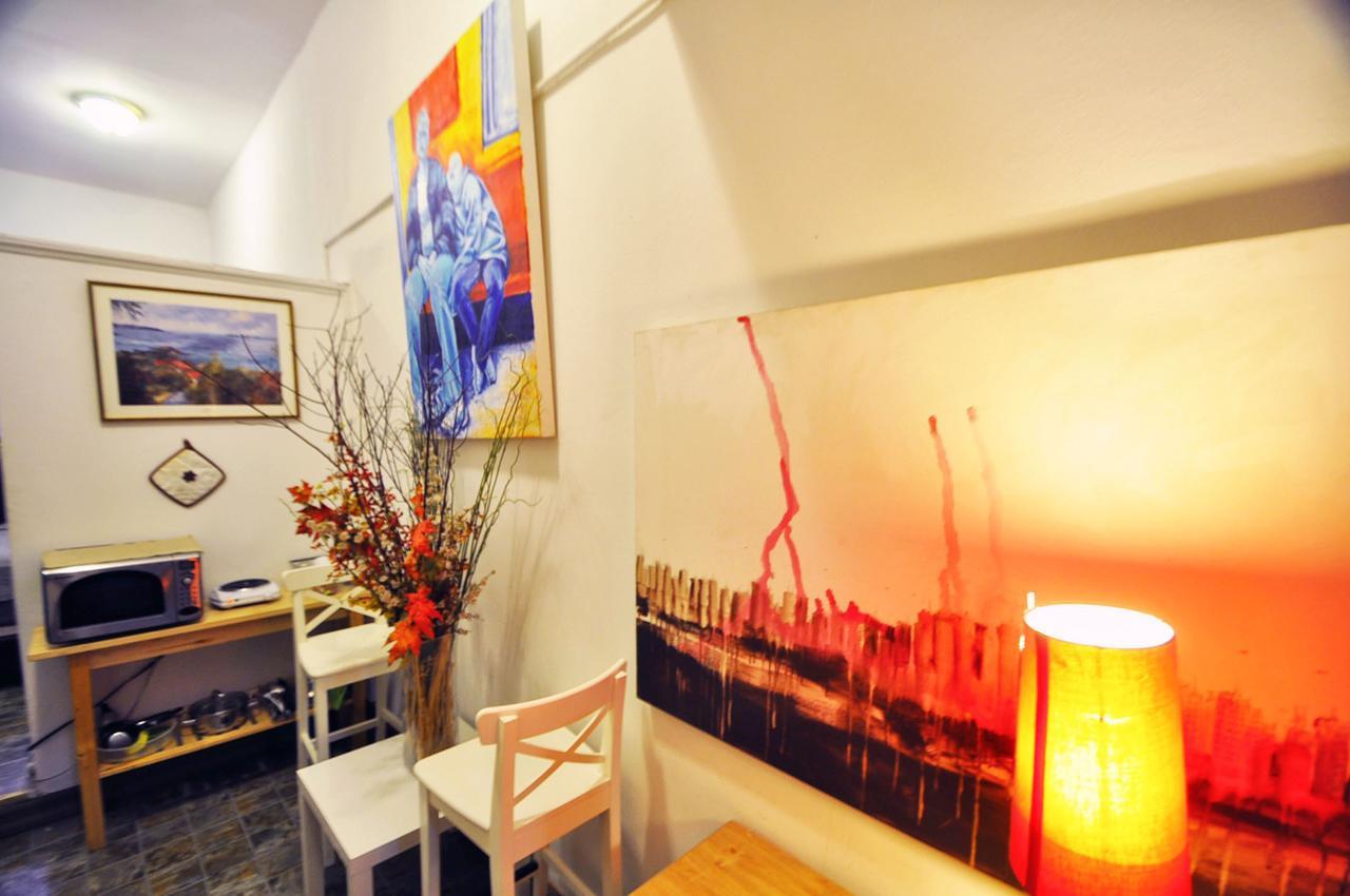 Hostal Chelsea Art
