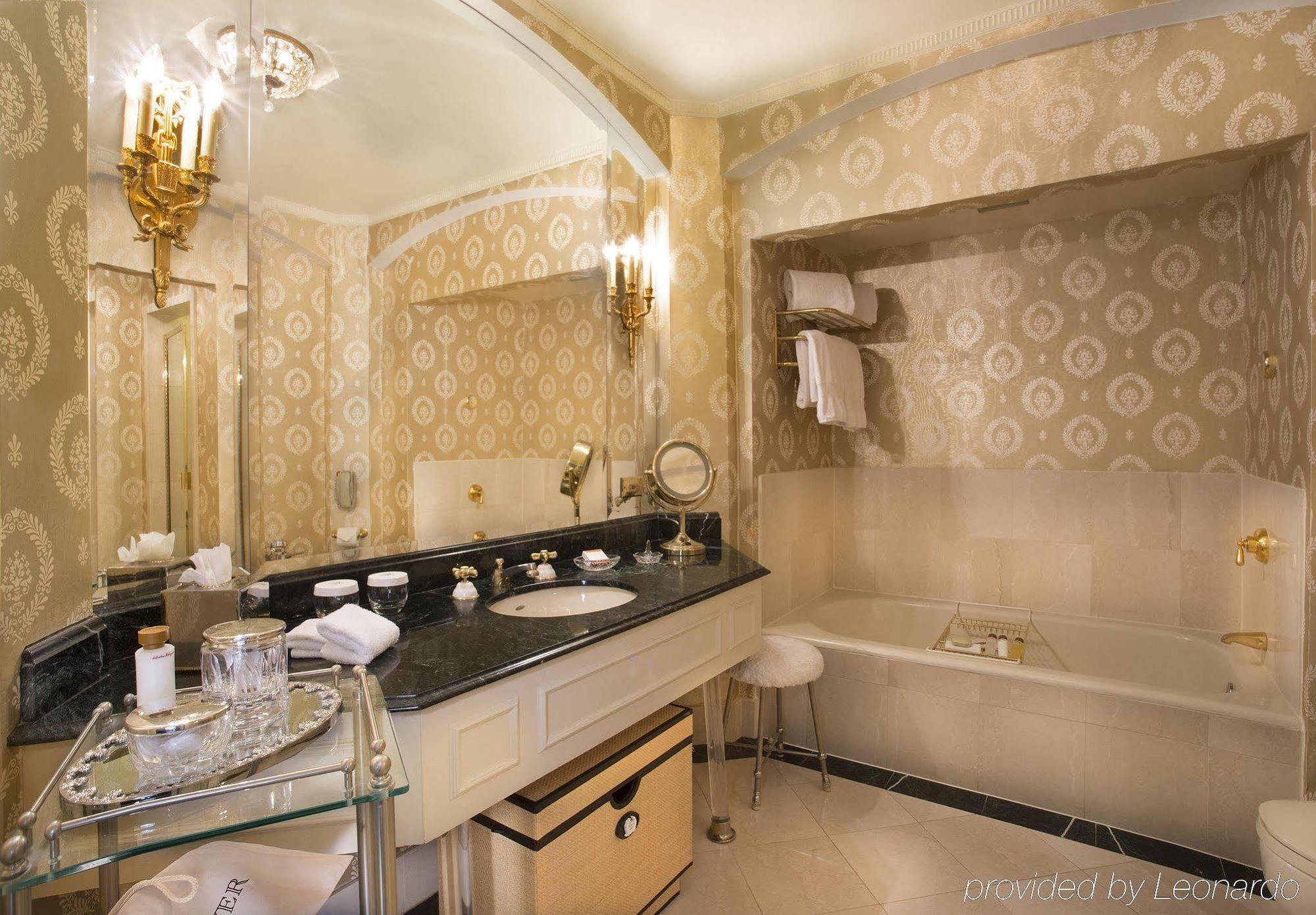 The Towers Of The Waldorf Astoria Hotel Nueva York