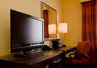 Fairfield & By Marriott Long Island City/manhattan View Hotel 3*