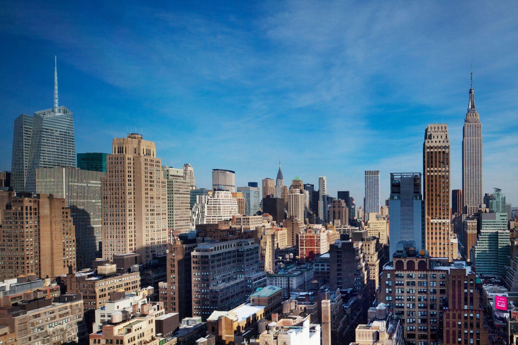 The New Yorker Hotel By Lotte Hotels