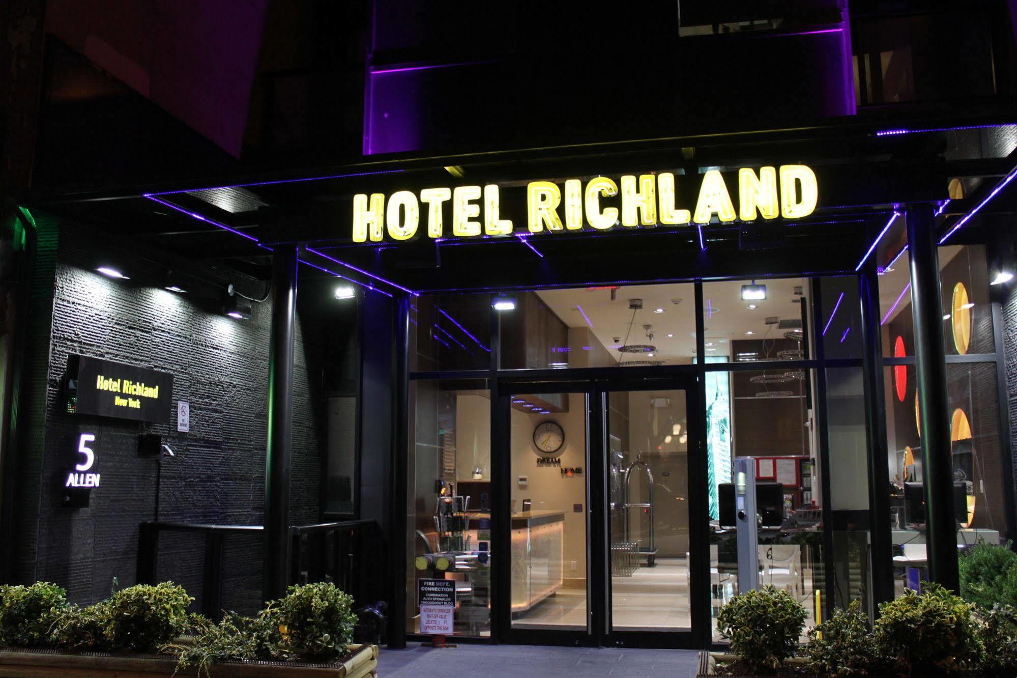 Richland Les New York