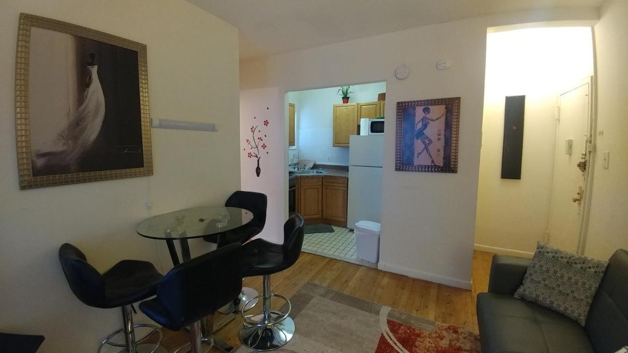 Beautiful In Upper West Side Appartement