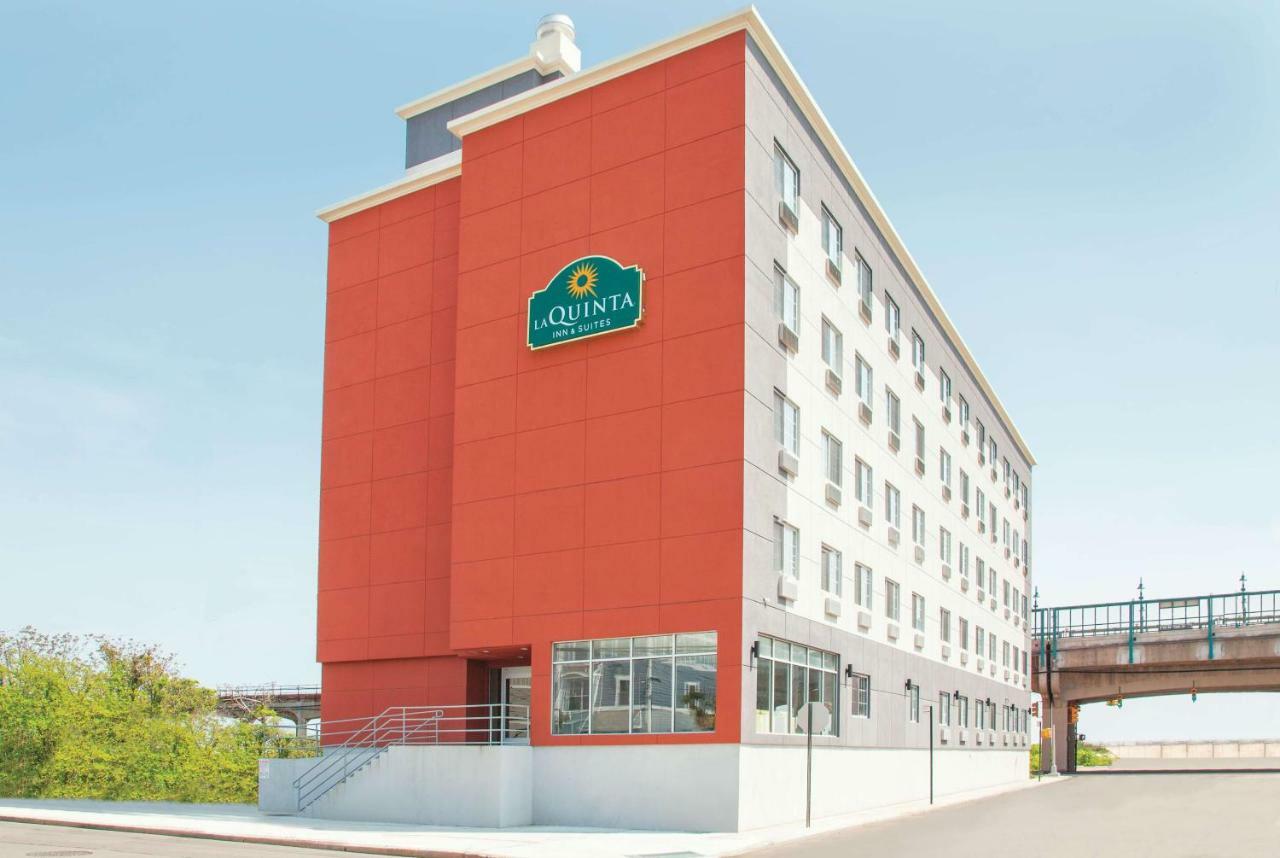 La Quinta & Far Rockaway - Hotel New York City