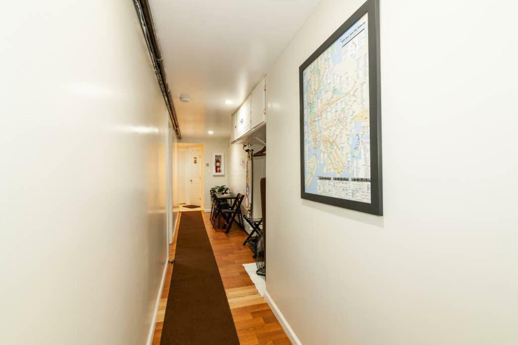 Elegant 2 Bedroom W Modern Amenities Appartement *